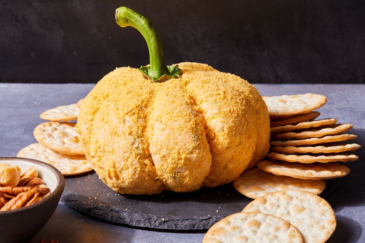 Pumpkin-Shaped Cheese Ball